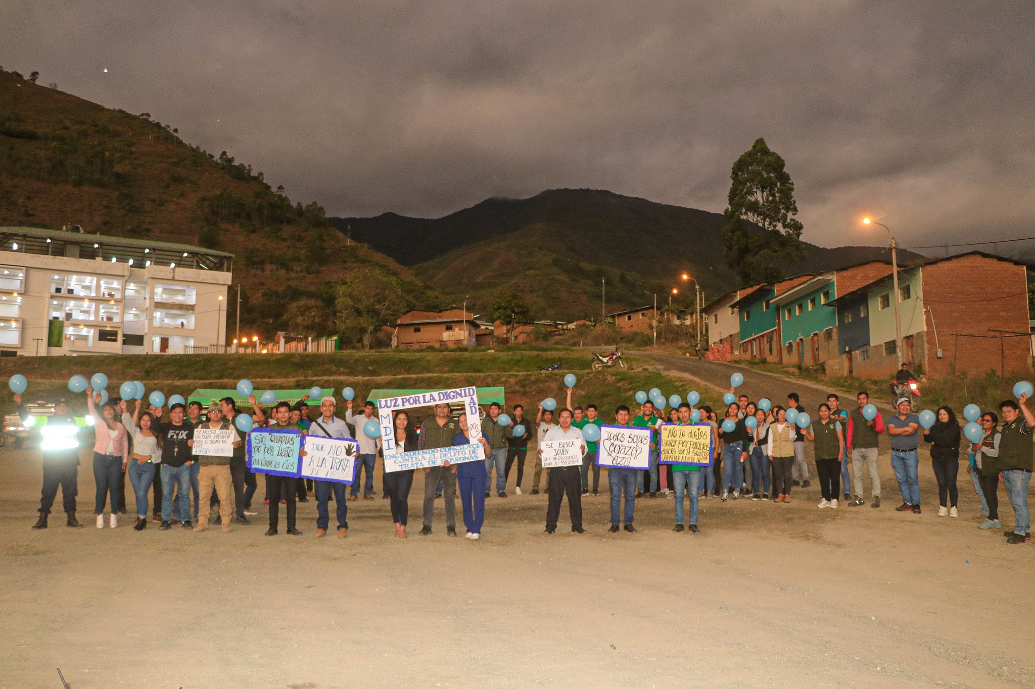 on el objetivo de sensibilizar a la población de la capital de Inkawasi (Amaybamba), la Municipalidad local a través de la división de DEMUNA