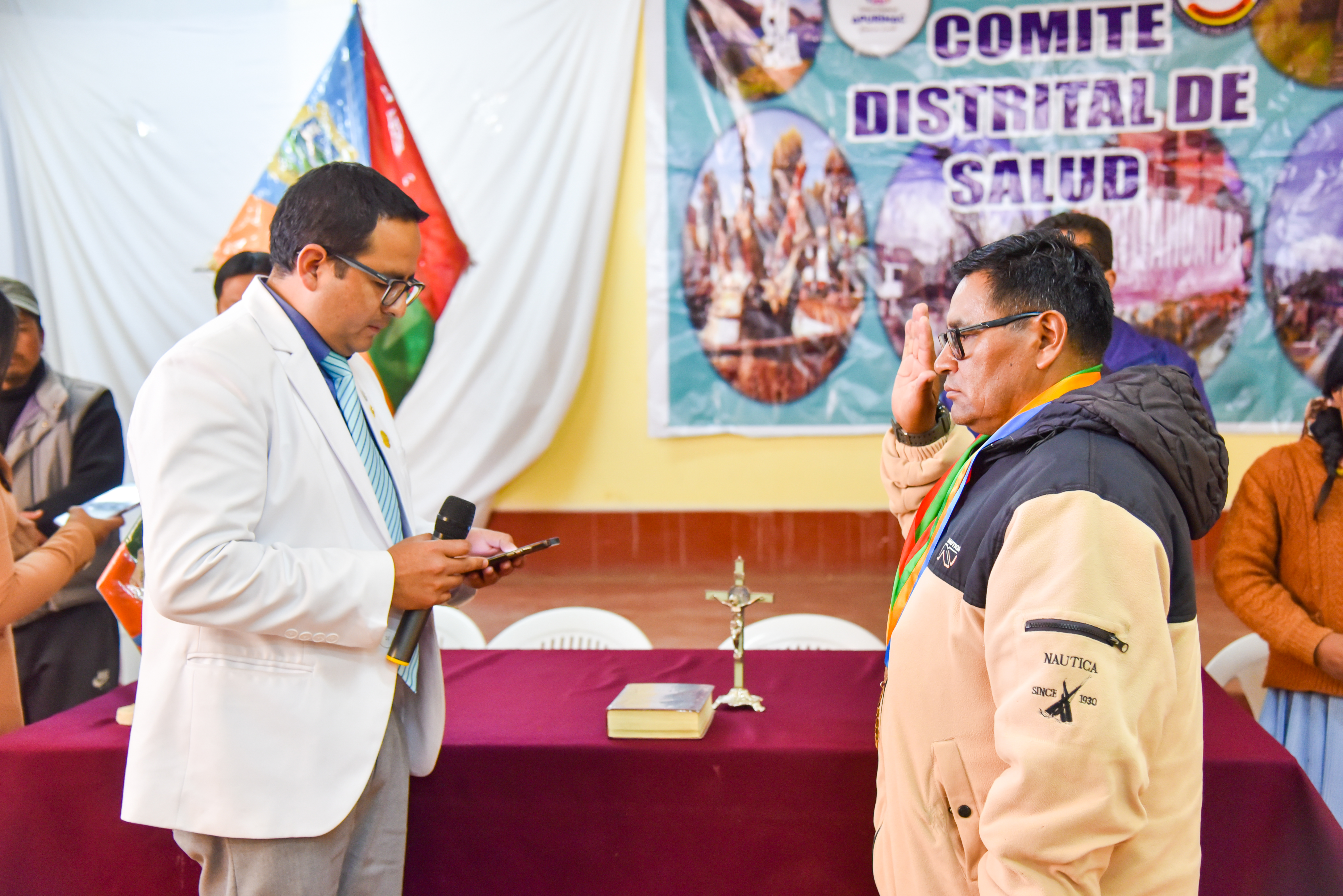 Imagen de la juramentación del Comité Distrital de Salud