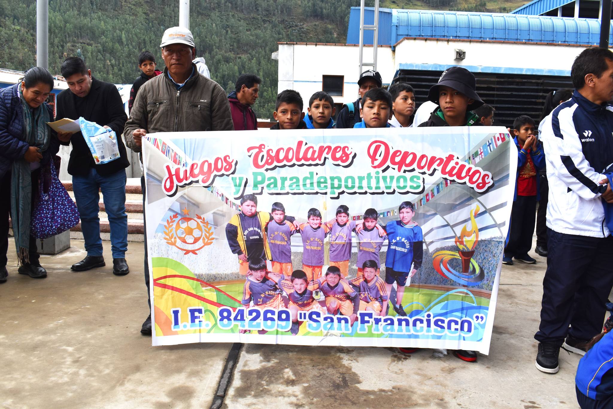 💠JUEGOS ESCOLARES DEPORTIVOS Y PARA DEPORTIVOS 2024 ⚽️🏀🏐🥇🏆🎖🥉
Con la participación de las instituciones educativas del nivel primario y secundario se dio inicio los "Juegos Escolares Deportivos y Para Deportivos 2024", organizado por la Institución Educativa Emblemática Capitán Marcelino Valverde Solórzano.