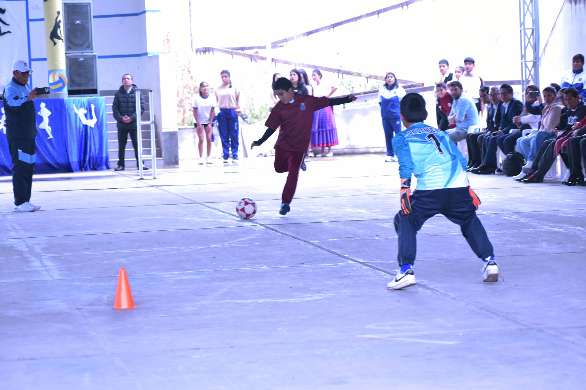 💠JUEGOS ESCOLARES DEPORTIVOS Y PARA DEPORTIVOS 2024 ⚽️🏀🏐🥇🏆🎖🥉
Con la participación de las instituciones educativas del nivel primario y secundario se dio inicio los "Juegos Escolares Deportivos y Para Deportivos 2024", organizado por la Institución Educativa Emblemática Capitán Marcelino Valverde Solórzano.