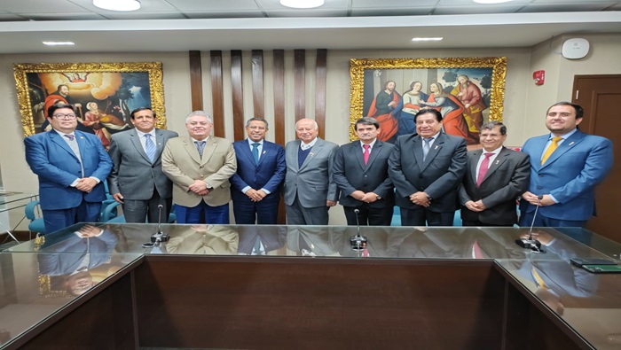 Tribunal Constitucional y la Universidad Católica de Santa María de Arequipa suscribieron Convenio Marco de Cooperación Interinstitucional