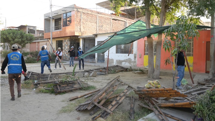 Retiro de construcción en la vía pública