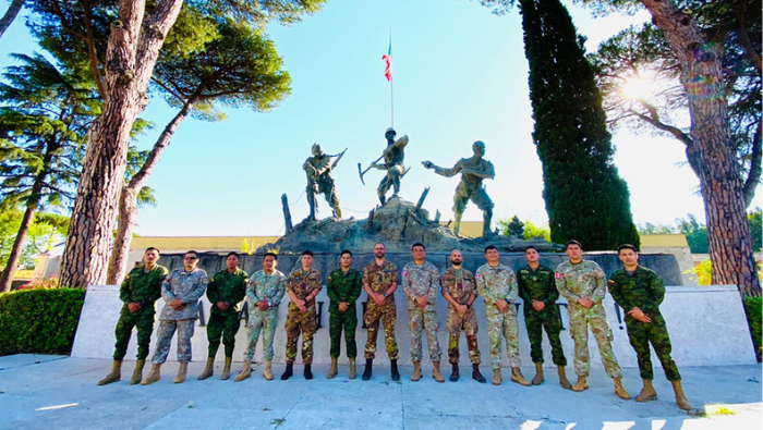 Contraminas participa en capacitación sobre desminado humanitario y descontaminación en Italia