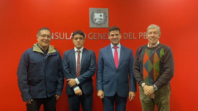 Consulado y comunidad peruana en Sídney acuerdan acciones para la promoción de la cultura amazónica