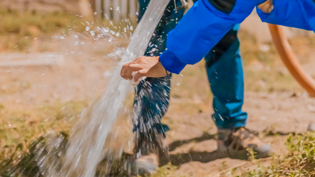Debido a trabajos relacionados  al mantenimiento de reservorios, en cumplimiento de las normas sanitarias y para garantizar la calidad del servicio de agua potable a la población, la EPS Moquegua se ve en la obligación de programar la suspensión del servicio de agua potable en el sector de CERCADO.