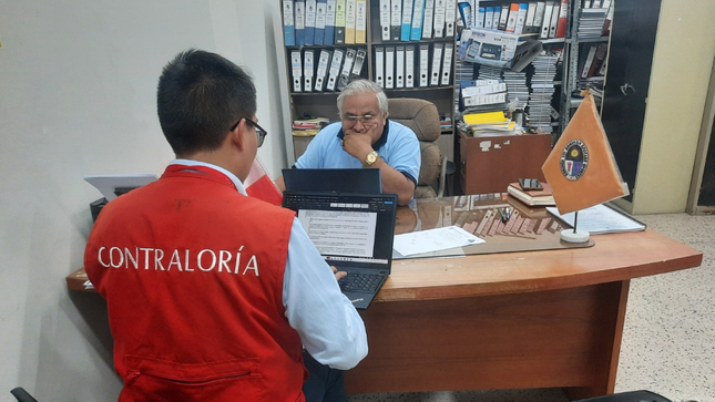 La Contraloría General de la República identificó un perjuicio económico de S/888 141 en la Universidad Nacional de Huancavelica por el pago de servicios y bienes sin cumplir con las actividades,  informes, ni el artículo científico publicado como establecía el proyecto Fondo de Desarrollo Socio Económico de Camisea (FOCAM 2014) Potencialidad Hídrica. 