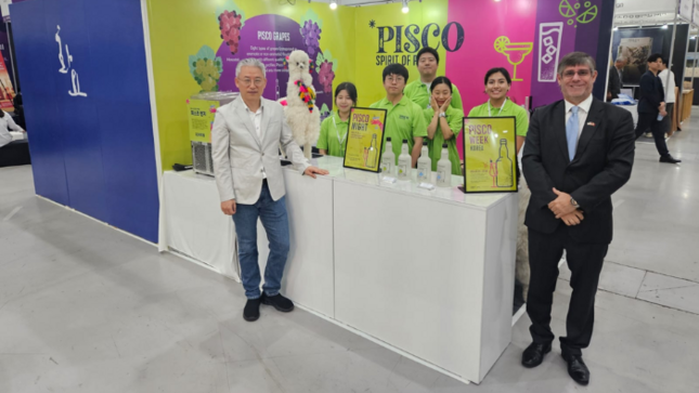 El pisco peruano conquista la principal feria de bebidas alcohólicas en Corea