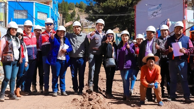 Alcalde de Puno Javier ponce y concejo municipal supervisan obras por contrata con una inversión de casi 25 millones de soles