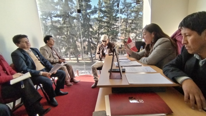 COMISIÓN ORDINARIA DE POBLACIONES VULNERABLES, MUJER NIÑO, JUVENTUDES, DISCAPACITADOS Y ADULTO MAYOR DEL CONSEJO REGIONAL CUSCO RECIBIO INFORME DE PROCURADURIA SOBRE RECUPERACION DEL CAMPO FERIAL HAUANCARO