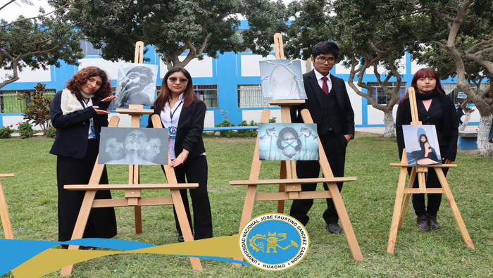Por el 31° aniversario de la Escuela Profesional de Ciencias de la Comunicación, se desarrolló una exposición fotográfica denominada “Fotografías Publicitarias y Periodísticas"