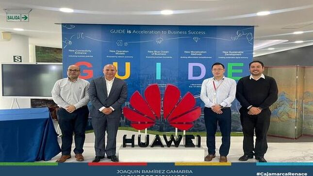 📌El alcalde provincial Joaquin Ramírez concretó la alianza estratégica que permitirá suscribir un convenio histórico para nuestra ciudad. 
✅Cajamarca se convertirá en la primera Smart City de la región, gracias a la colaboración con la gigante tecnológica china Huawei.
🤝Este acuerdo representa un paso significativo hacia la modernización de nuestra querida ciudad, mejorando las condiciones de vida para todos los cajamarquinos. A través de esta gestión, estamos comprometidos a implementar soluciones innovadoras que promuevan la eficiencia, la sostenibilidad y el bienestar de nuestros ciudadanos.