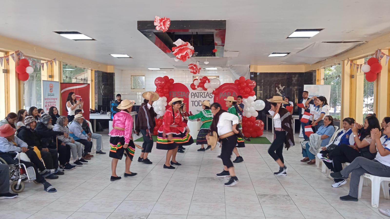 DANZAS PARA ADULTOS MAYORES