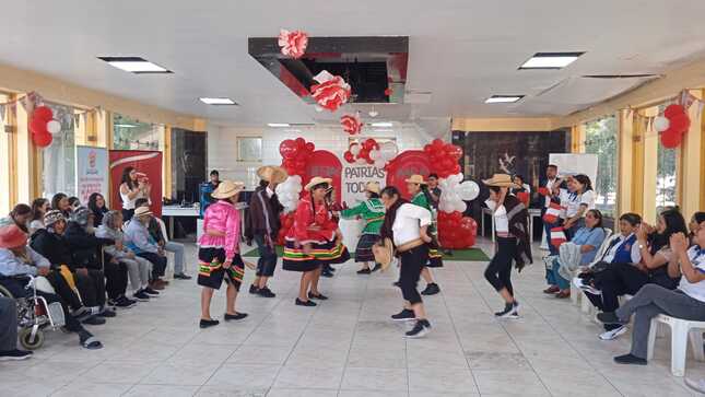 DANZAS PARA ADULTOS MAYORES