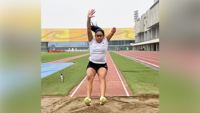 Corre y salta para alcanzar sus sueños: conoce a Sabrina, paratleta usuaria del programa Contigo