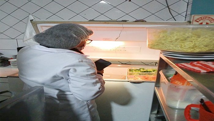 Contin煤an inspecciones sanitarias a restaurantes