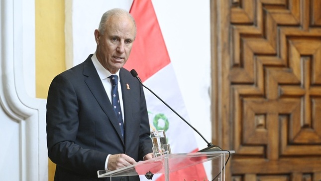 Canciller: "Una de las prioridades del Gobierno peruano es la lucha contra el crimen bajo cualquier modalidad"