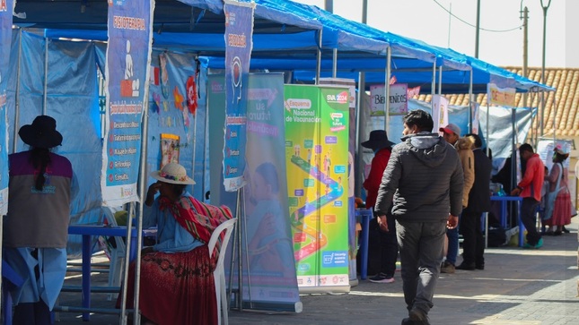 Campaña "Puno Renace con la Muni a Tu Alcance" atendió a más de 100 habitantes del distrito de Atuncolla
