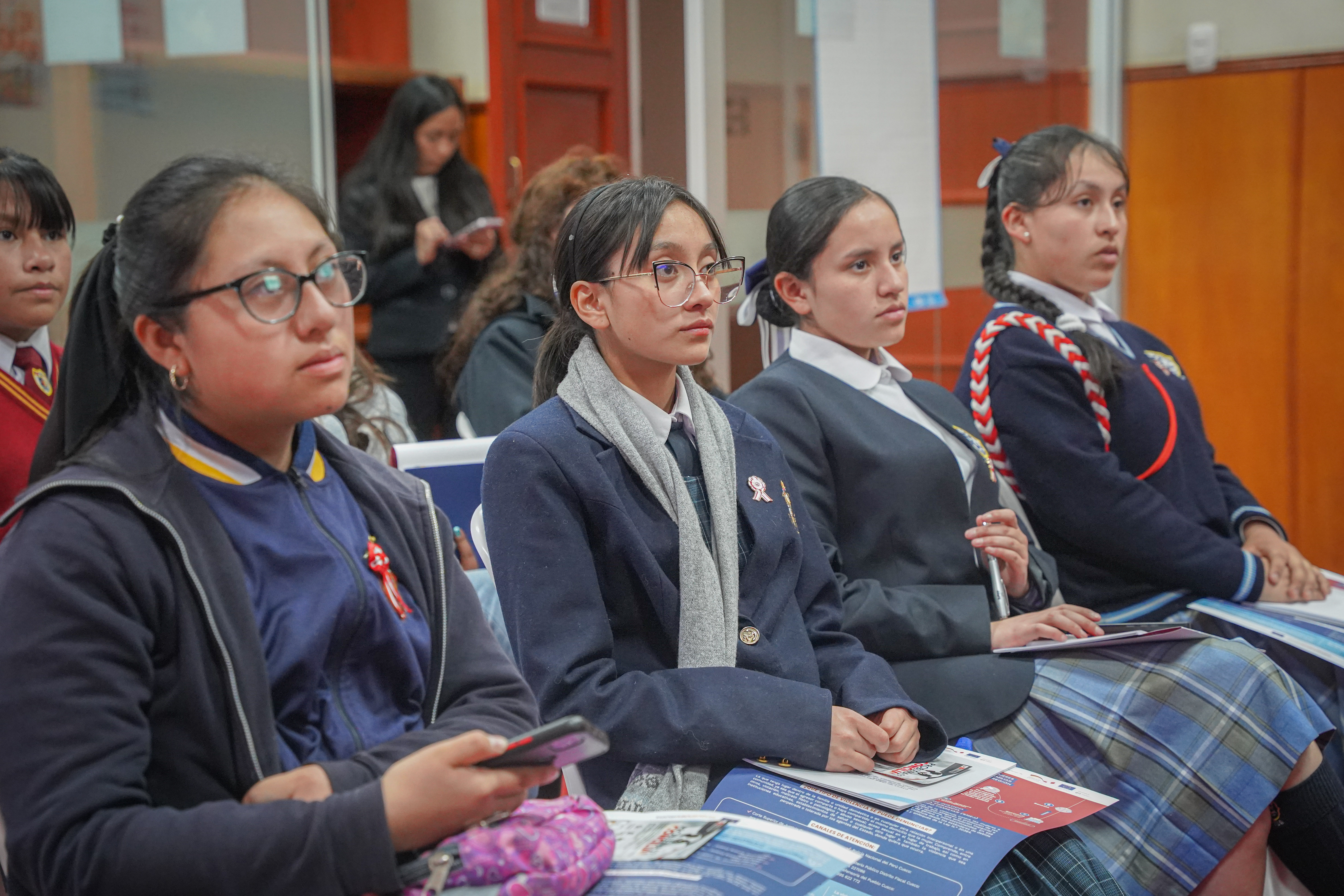 JUECES DE PAZ ESCOLAR FUERON CAPACITADOS EN CONCILIACIÓN
