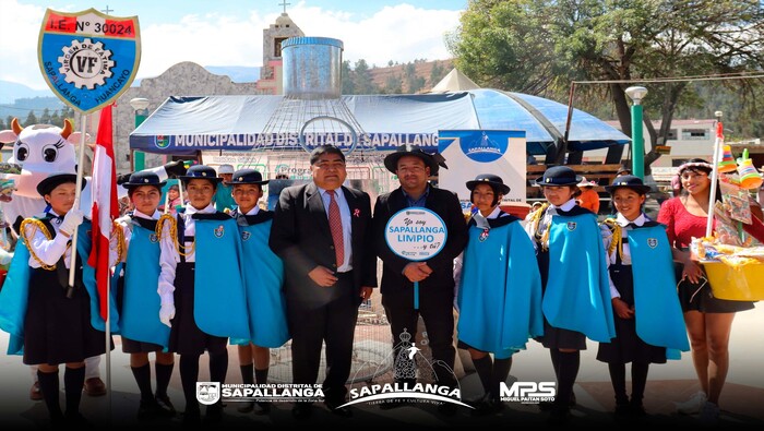 Premiación a los Colegios Ganadores de la campaña "Mi Cole Recicla"