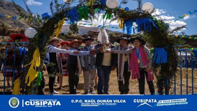 Mas de 312 mil soles de movimiento económico genero el lV festival del toro engordado