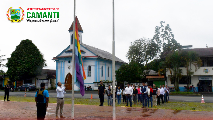 Ceremonia de Izamiento del Pabellón Nacional | 20 de mayo