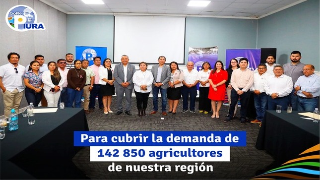 FOTO GRUPAL DE LOS ASISTENTES A LA MESA TÉCNICA DE IMPLEMENTACIÓN DE LA LEY 31808