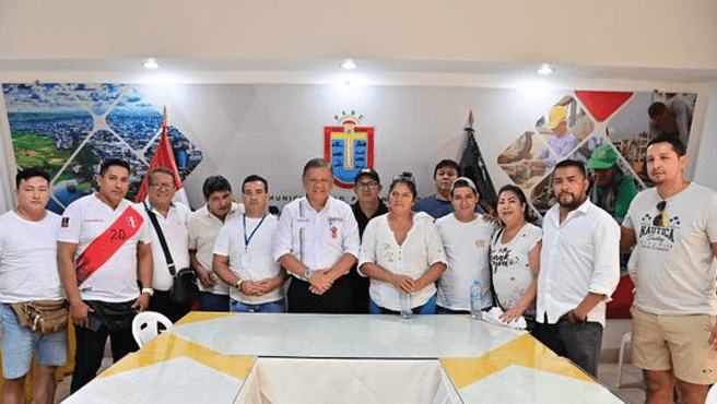 Importante reunión con empresarios locales