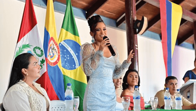 Señorita Perú brilla en el Festival de la Confraternidad