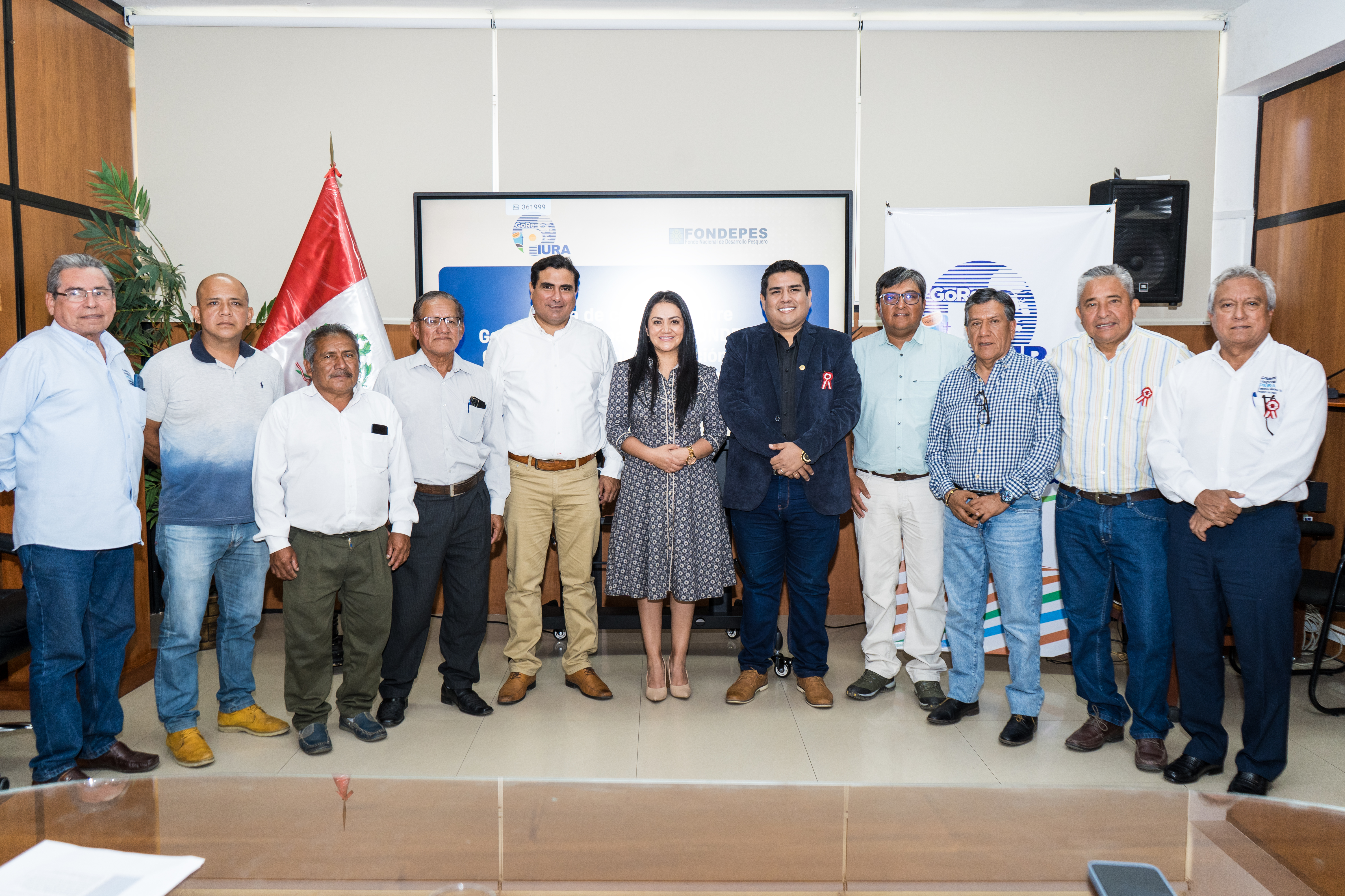 Gobernador anuncia proyecto integral para mejoramiento de los desembarcaderos artesanales de Talara