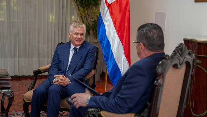 Embajador del Perú presenta cartas credenciales ante el presidente de la República de Costa Rica