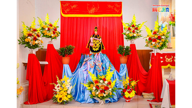 Celebración por el día de San Pedro y San Pablo