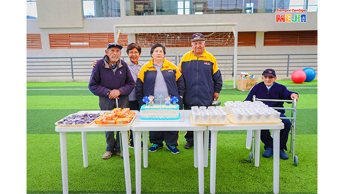 Participación activa de los adultos mayores en el CIAM Mejía