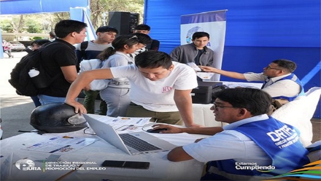ofreciendo los servicios gratuitos de Certificado Único Laboral (CUL) y Bolsa de Trabajo, a cargo del Centro de Empleo Piura.