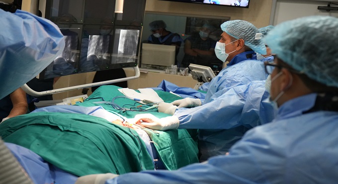 EsSalud: Hospital Almenara salva vida de hombre con aneurisma cerca al corazón