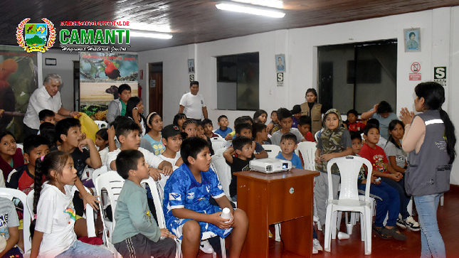 Cine Ecoamigable en Quincemil Promueve Conciencia Ambiental