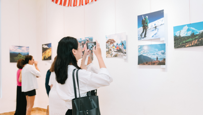 Inauguran en Vietnam la exposición fotográfica “Descubre el Perú: un recorrido visual de la costa, sierra y selva”