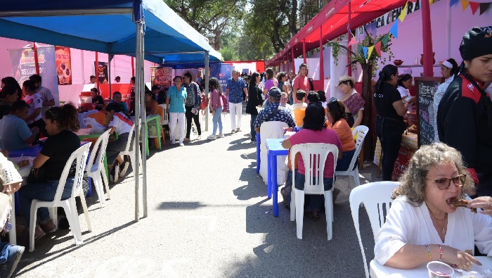 Comensales