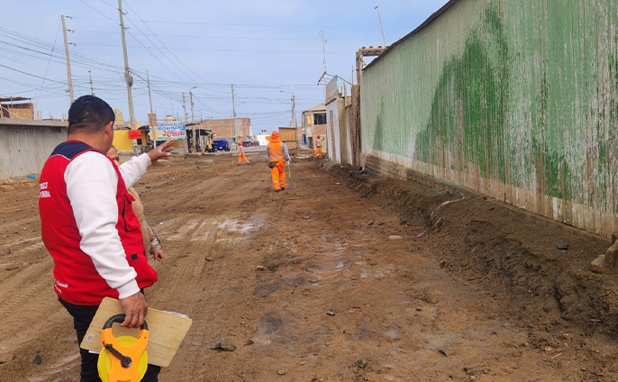 Municipalidad continua recuperando las vías publicas para la ejecución de proyecto de mejoramiento del ornato de Huarmey.