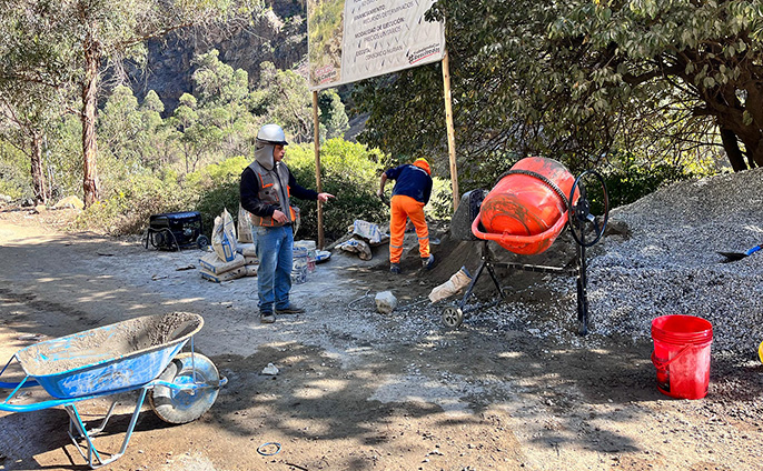 Continúan los trabajos del mejoramiento del canal de Hualli del distrito de Huayan.