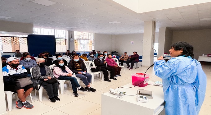 Hospital de Emergencias Grau implementa primera atención sin cita para hipertensos y diabéticos crónicos
