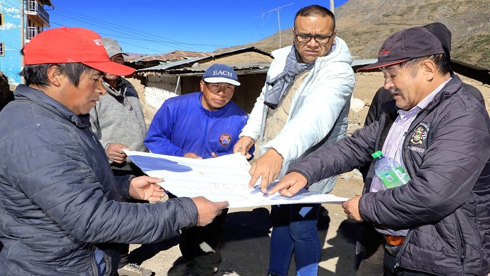inicia trabajos de trocha carrozable en Vichaycocha