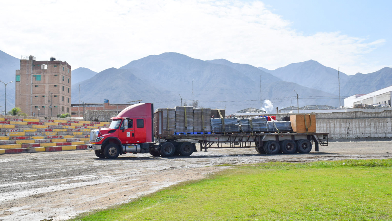 Llegó la Marina de Guerra del Perú