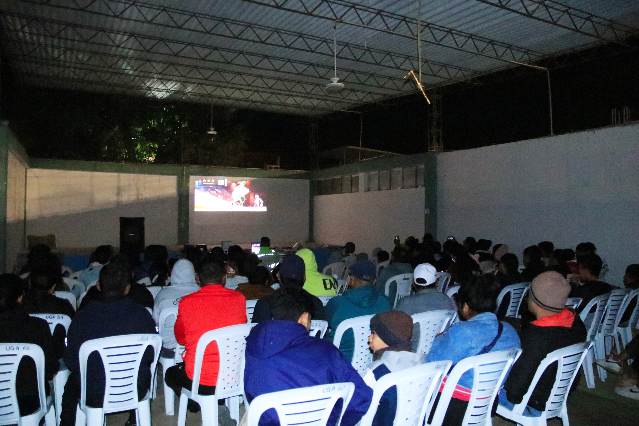 ¡CINE en el C.P. SEMÁN!
