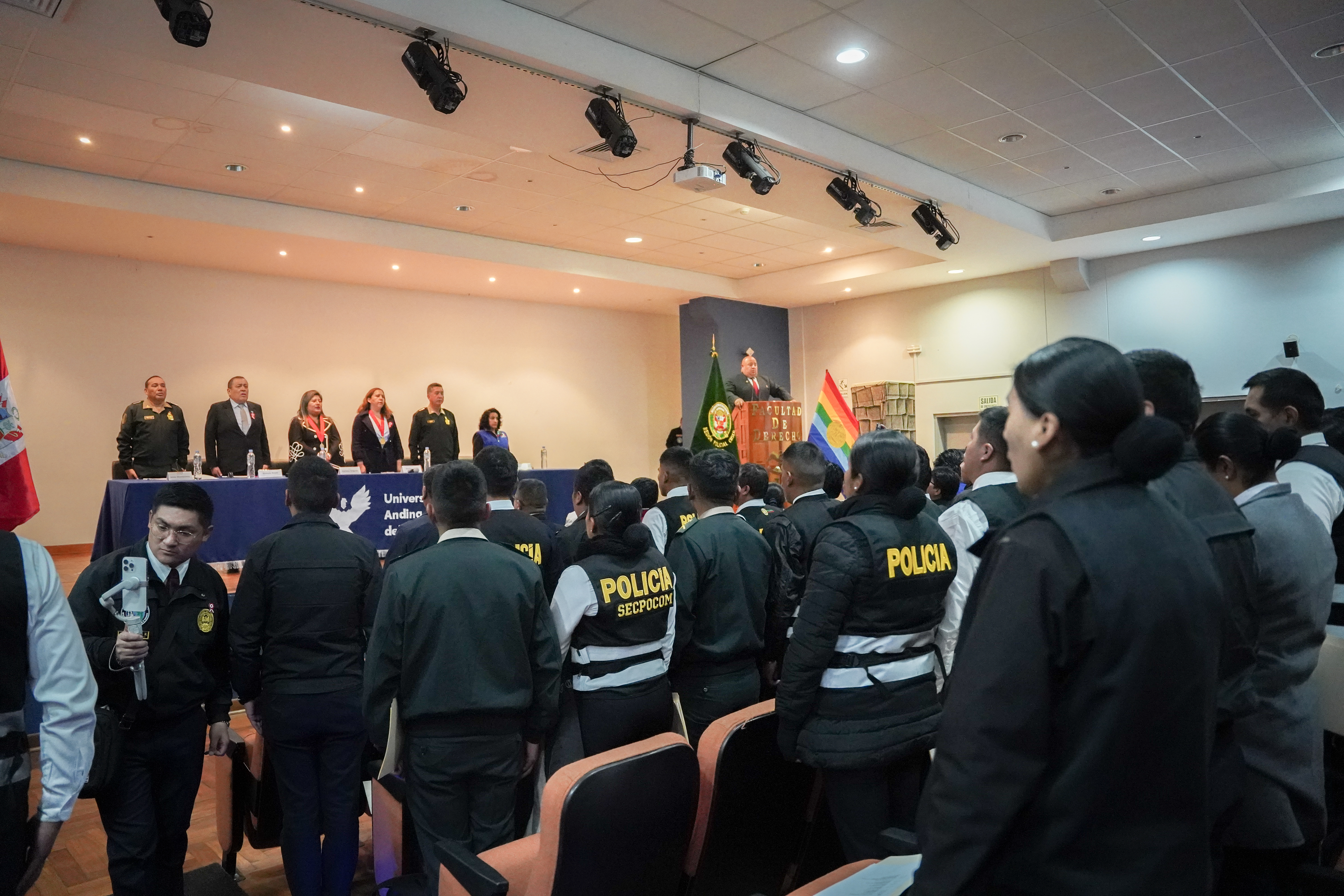 Presidenta de la Corte de Cusco participó en Foro Descentralizado "Policía Comunitaria y Participación Ciudadana"