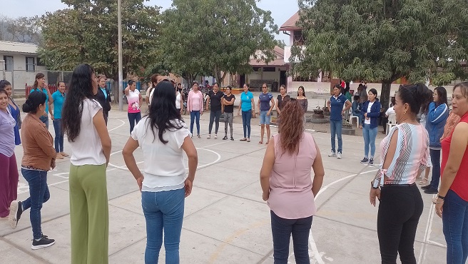Docentes en taller de capacitación