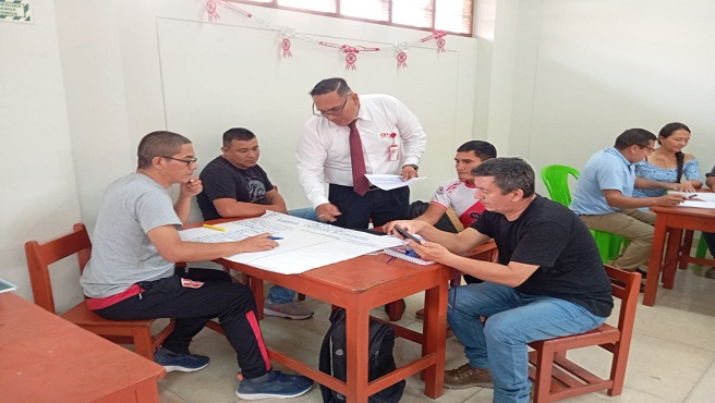 Formador realizando el taller de capacitación