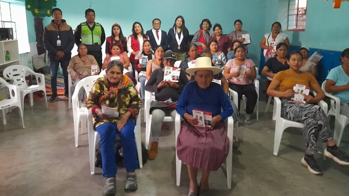 Padres y madres de la IE Miguel Grau - Pacatqui participaron