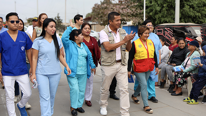 Imagen de campaña médica.
