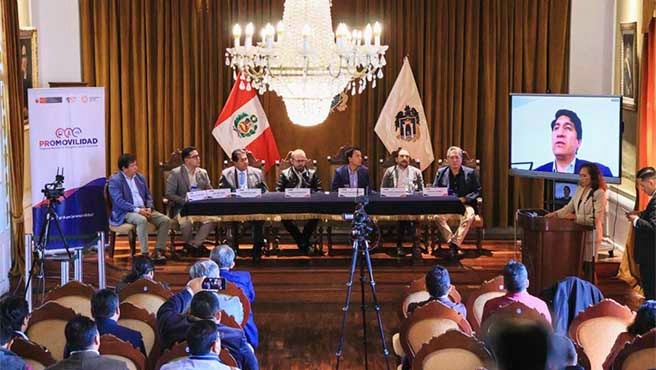 MTC renueva compromiso con municipios provinciales para impulsar un transporte urbano eficiente y sostenible