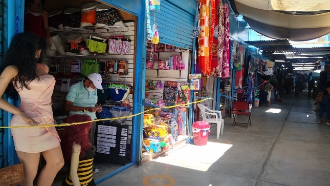Falsas tramitaciones el Mercado de Piura